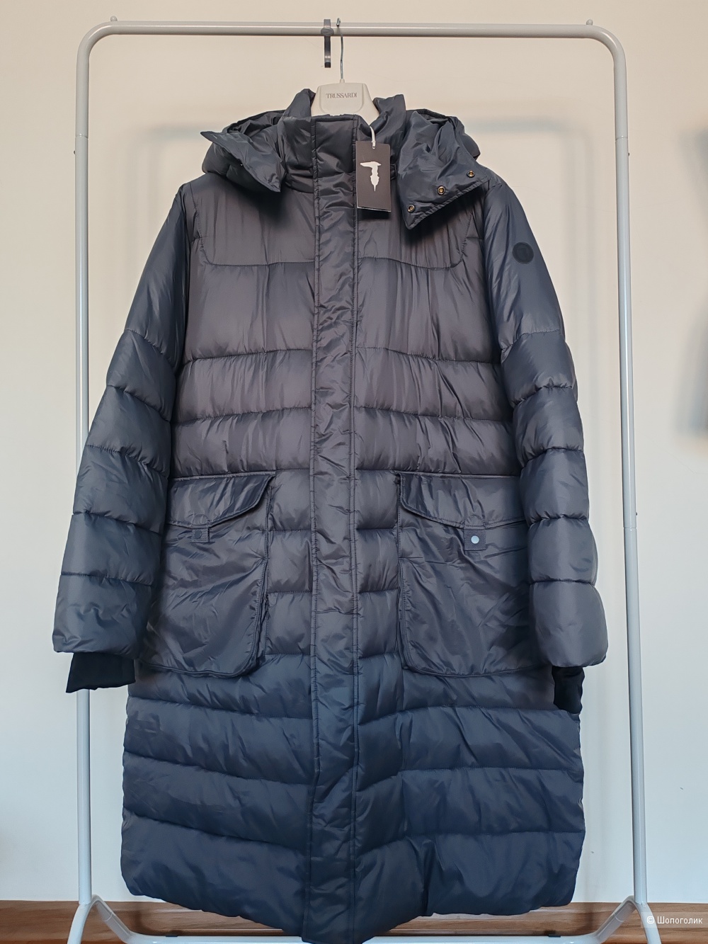 Пуховик Trussardi, размер 56 IT