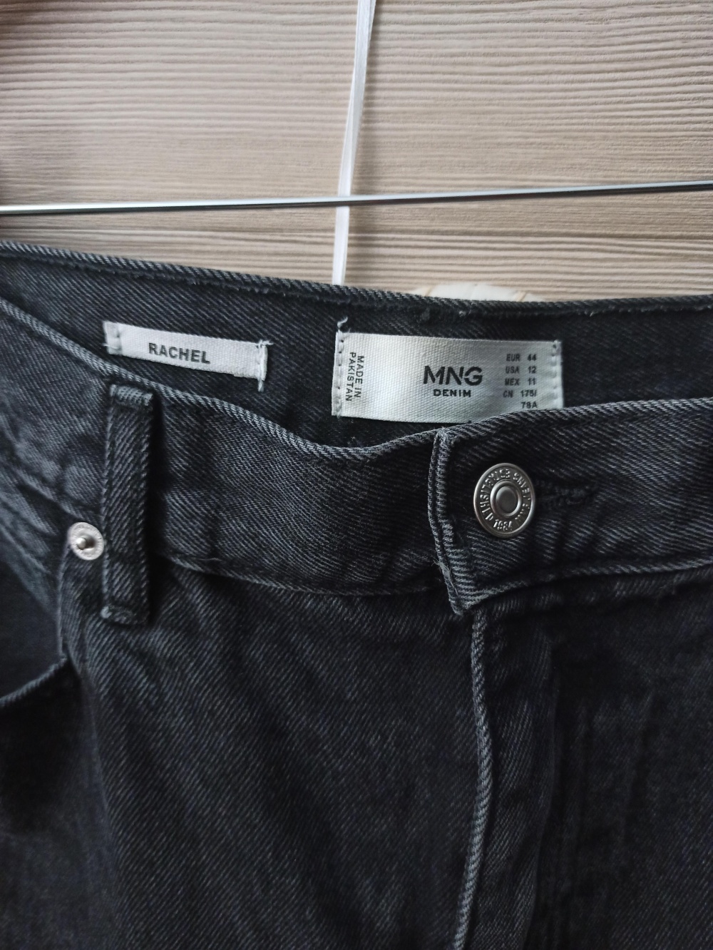 Джинсы Mango,46-48.