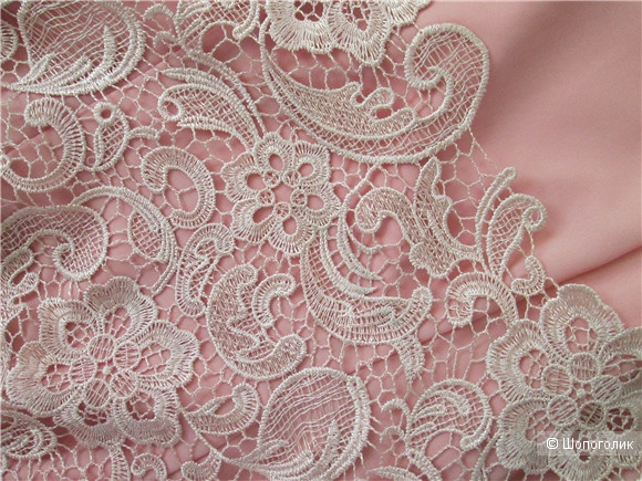 Платье с кружевом, китайский бренд, 42-44