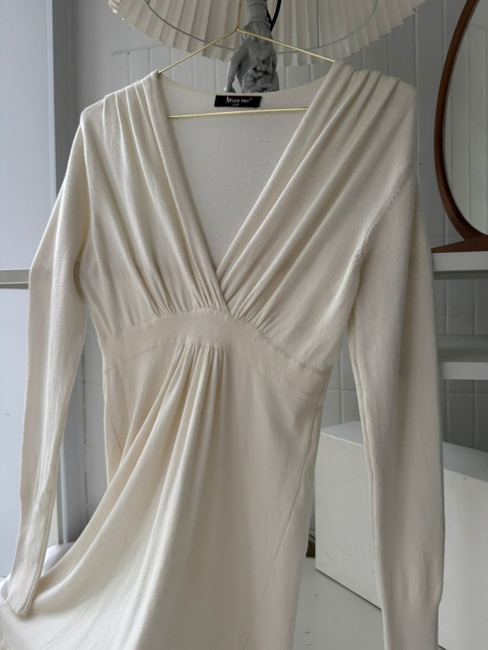 Свитер Miss two размер L - XL