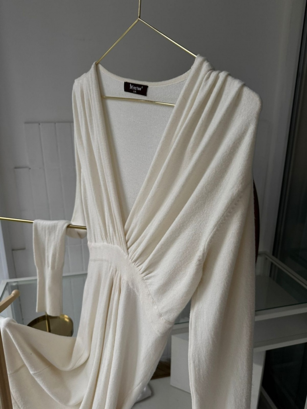 Свитер Miss two размер L - XL