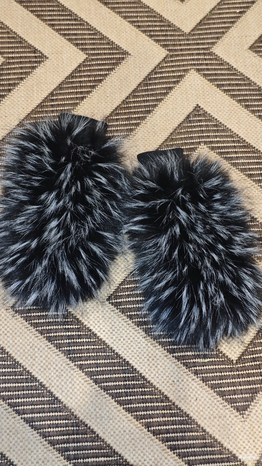 Варежки женские Armonti эко мех