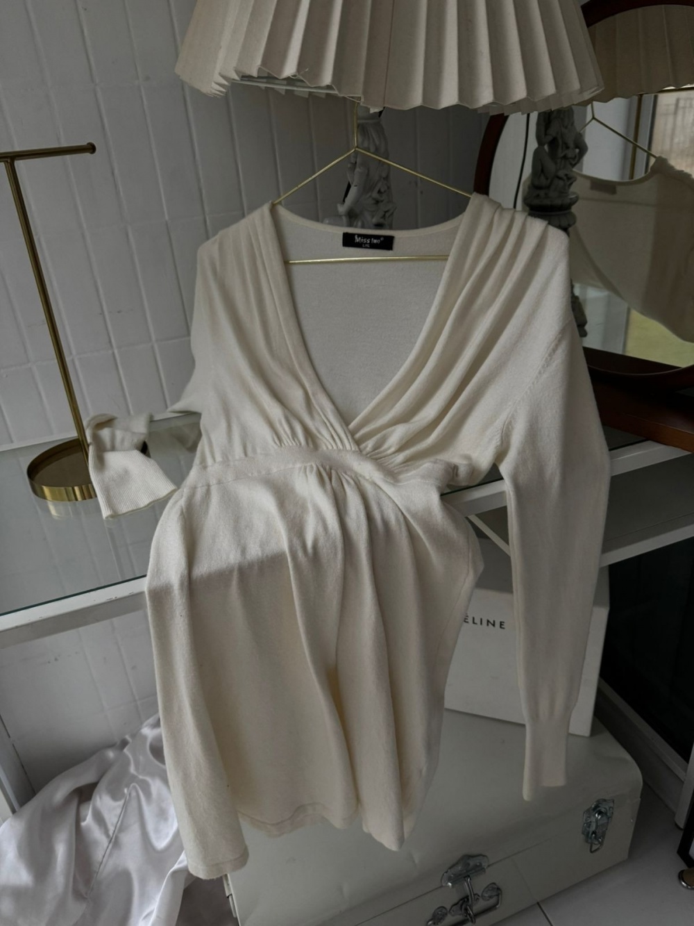 Свитер Miss two размер L - XL