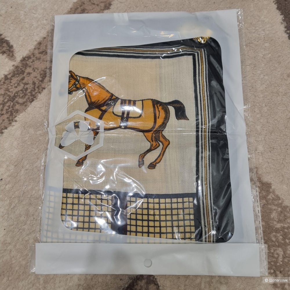 Платок no name 70*70