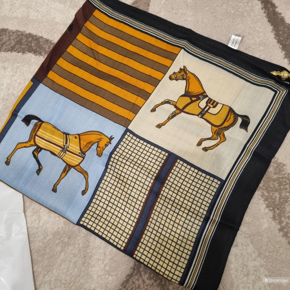 Платок no name 70*70