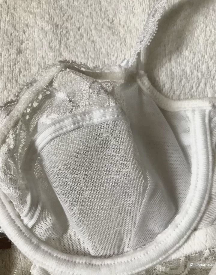 Бюстгальтер LISE CHARMEL. INT 70/US 32/FR 85