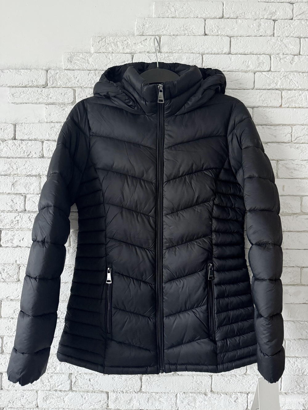 Пуховик куртка DKNY, S