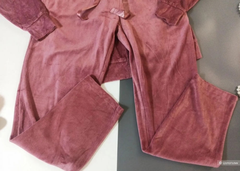 UP2FASHION  Велюровый  костюм 46/48