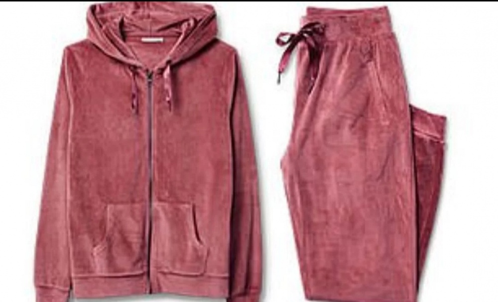 UP2FASHION  Велюровый  костюм 46/48