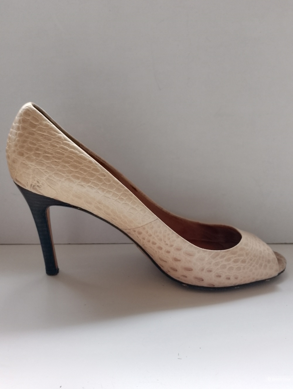 Туфли бежевые на каблуке Ann Taylor кожаные, 8