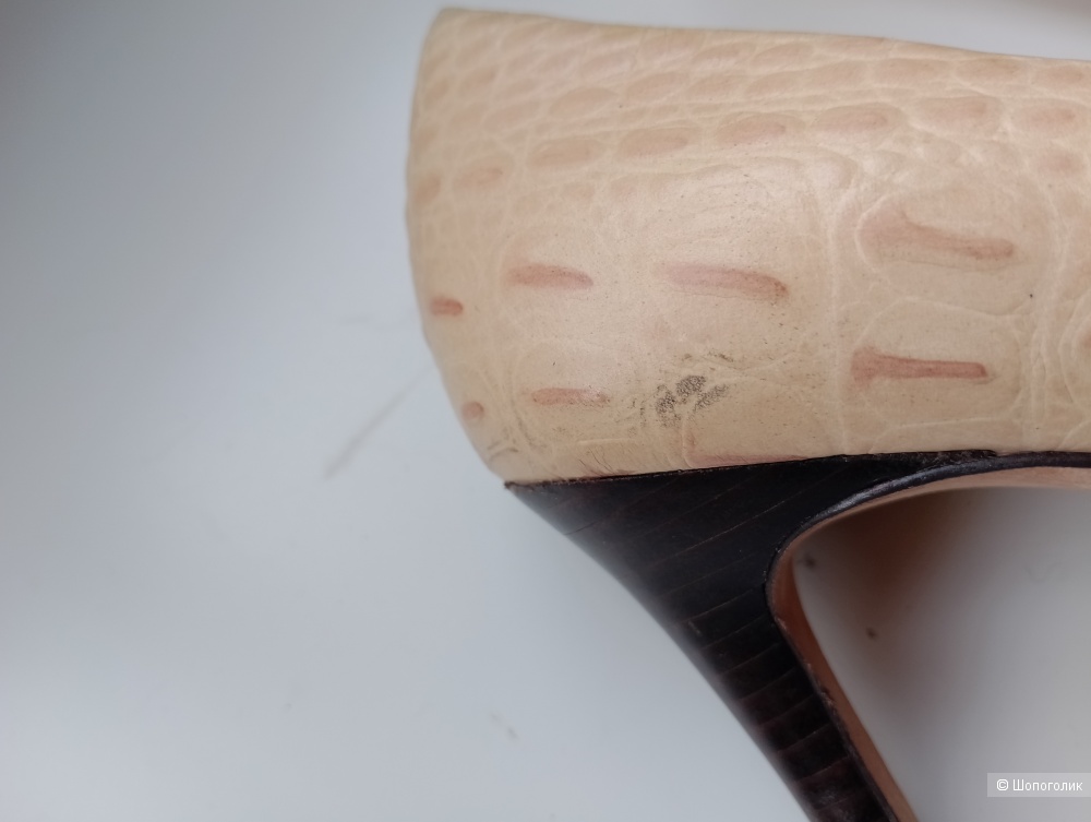 Туфли бежевые на каблуке Ann Taylor кожаные, 8