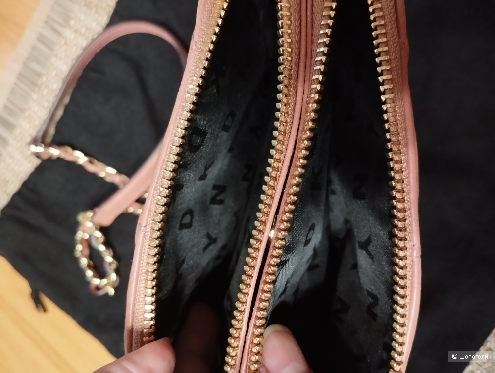 Сумка DKNY, кожа, 21*17*5 см