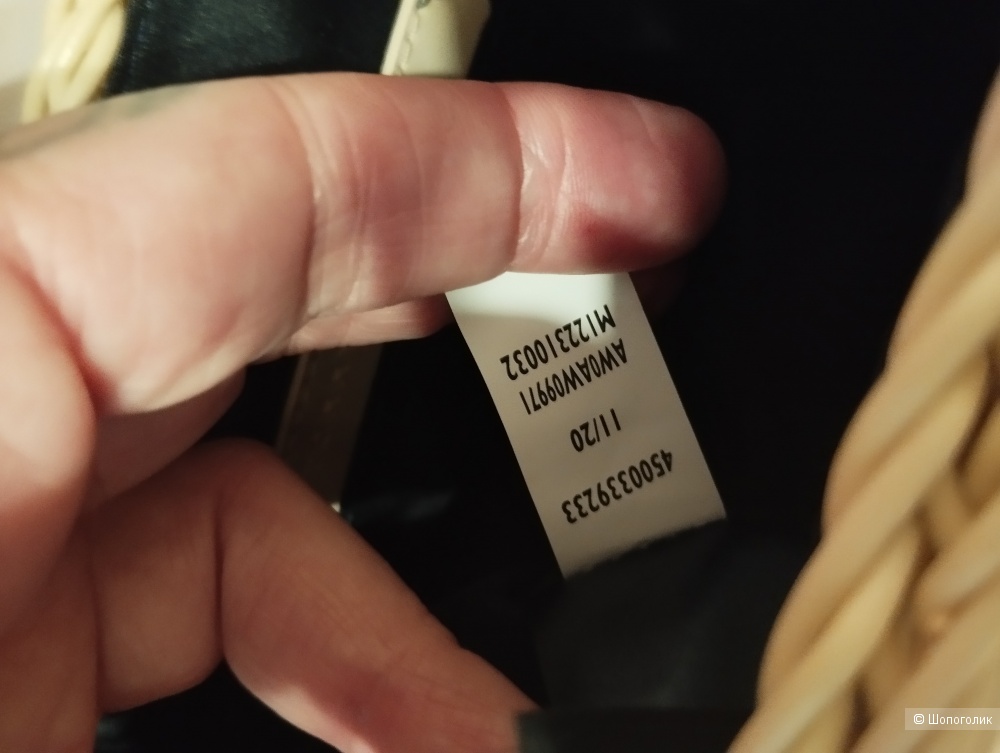 Сумка Тommy Hilfiger, высота 19 см, длина 15, ширина 9 см.