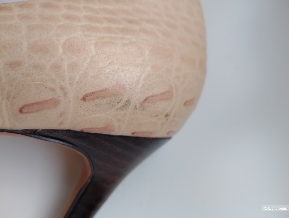 Туфли бежевые на каблуке Ann Taylor кожаные, 8