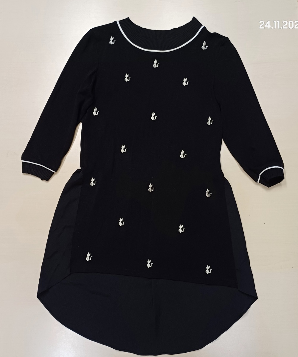 Удлинённый джемпер с вышитыми котиками, S, M