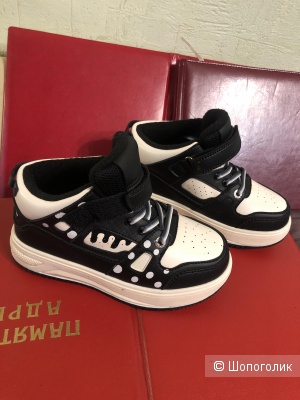 Утепленные  кроссовки размер 31