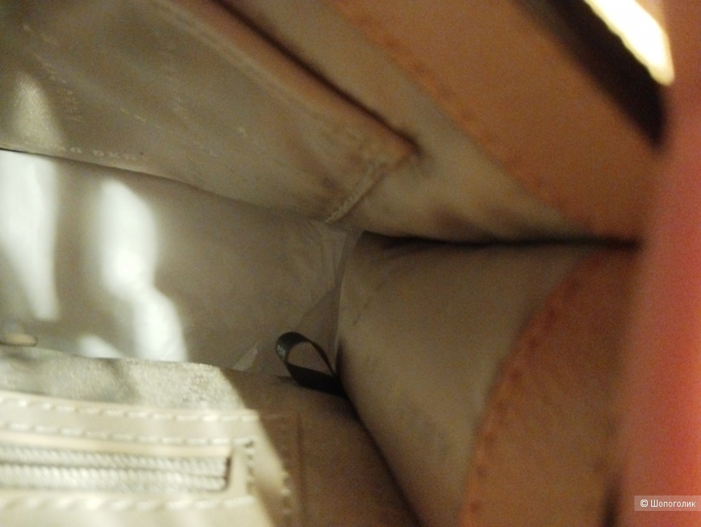 Сумка DKNY, размер 27*8 см, высота 18 см