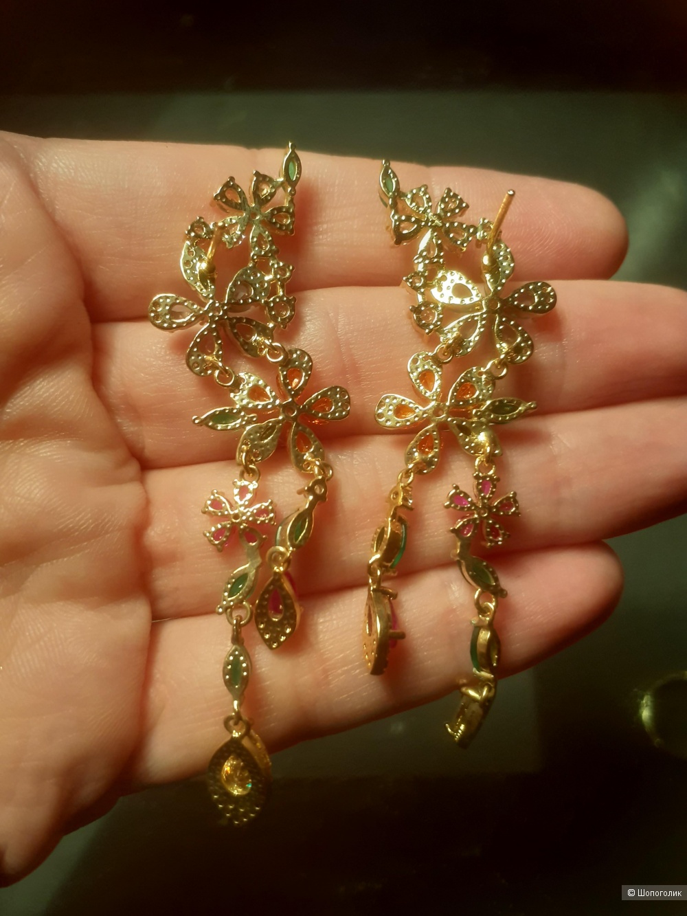 Серьги с самоцветами