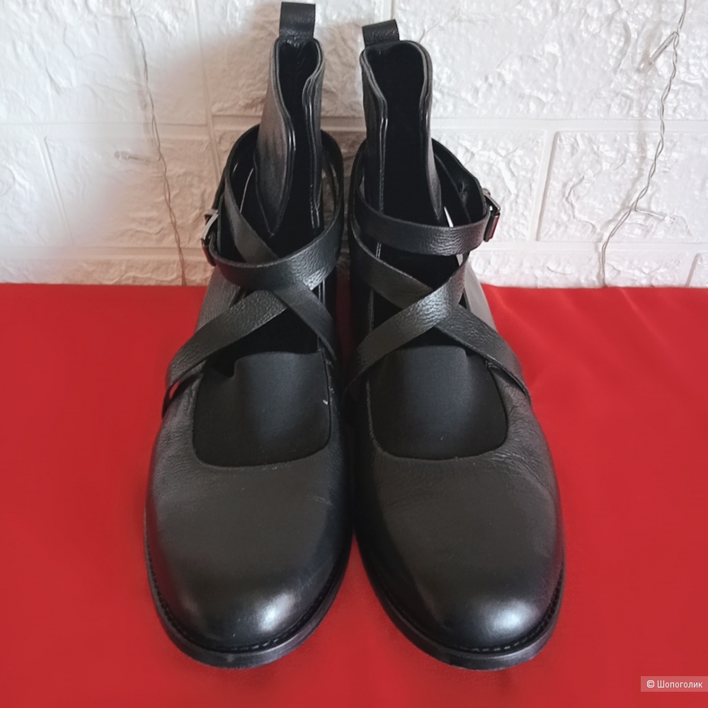 Туфли Lottini женские кожаные 39 размер