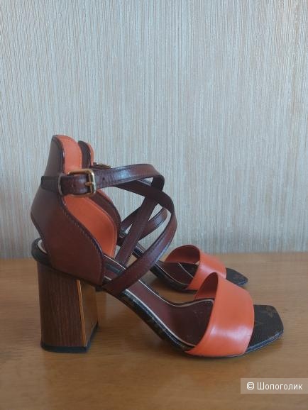 Босоножки Louis Vuitton размер 36,5
