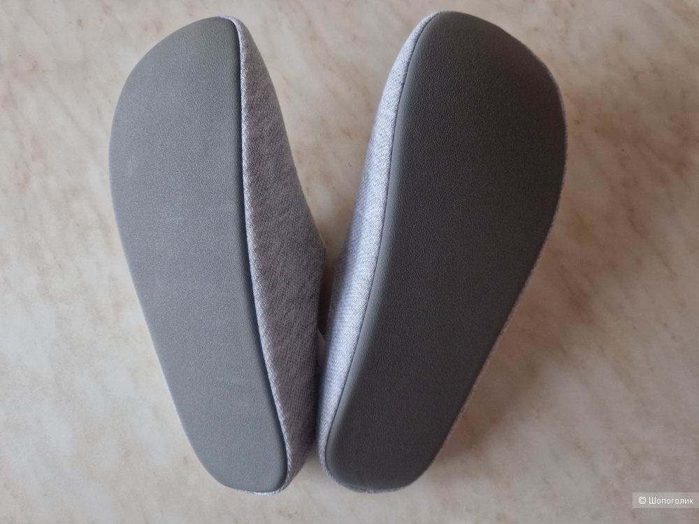 Новые тапки Uniqlo. 41-42