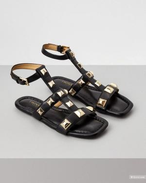 Сандалии Twinset 37