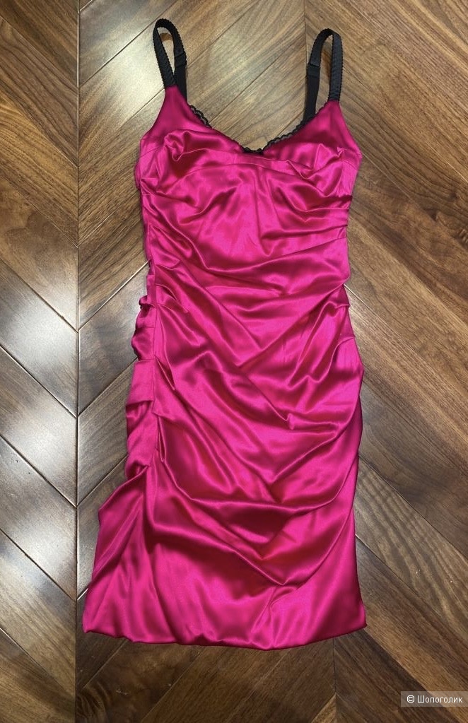 Платье Dolce&Gabbana маркировка 42