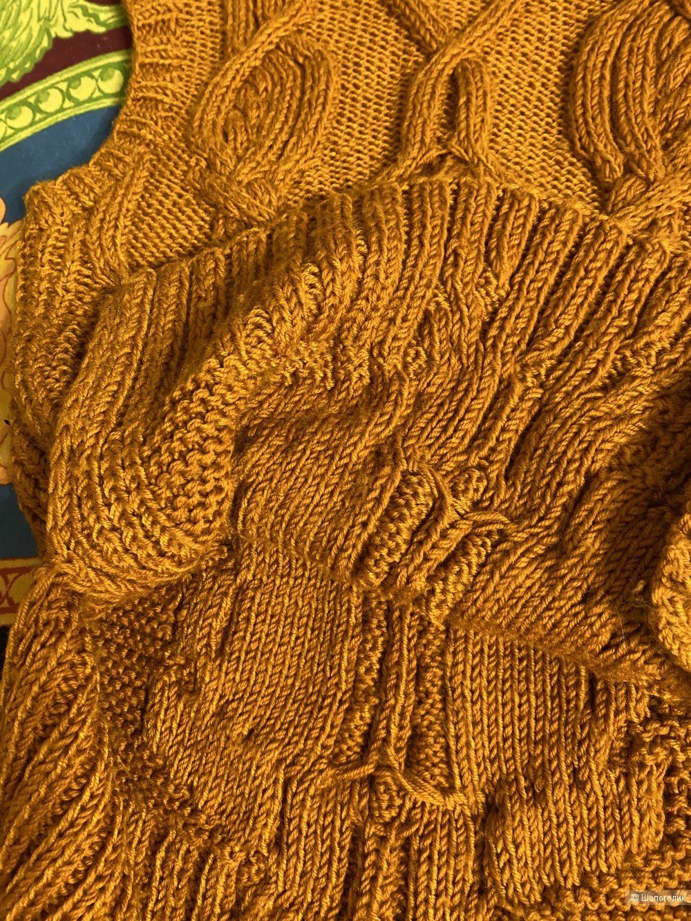 Вязаный жилет, размер 44-46