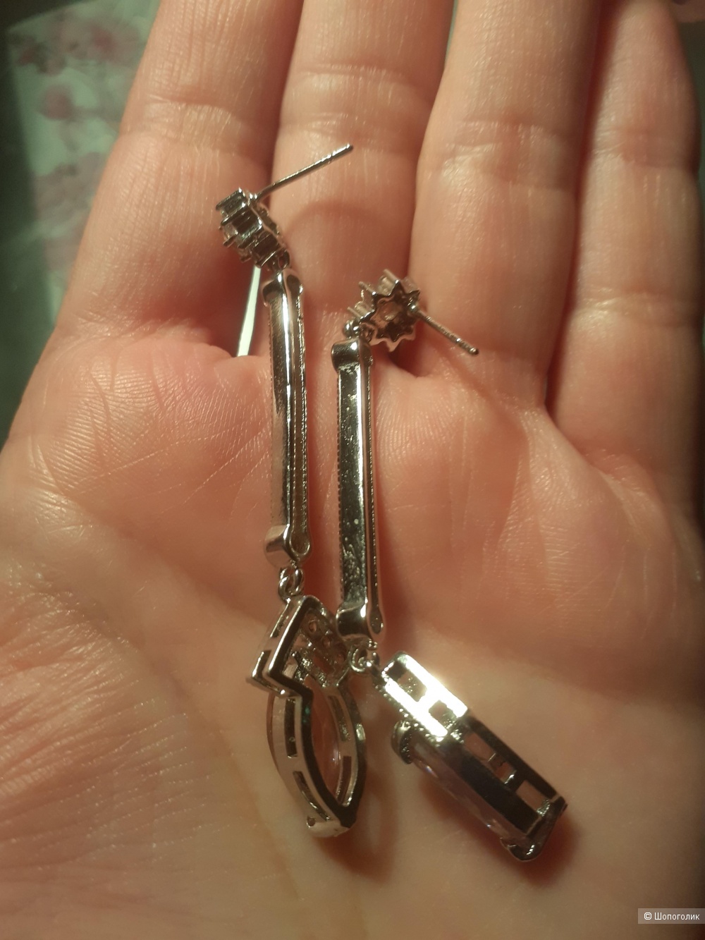 Серьги с цирконом