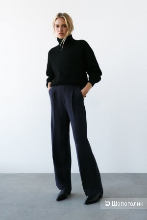 Шерстяной свитер Uniqlo/M