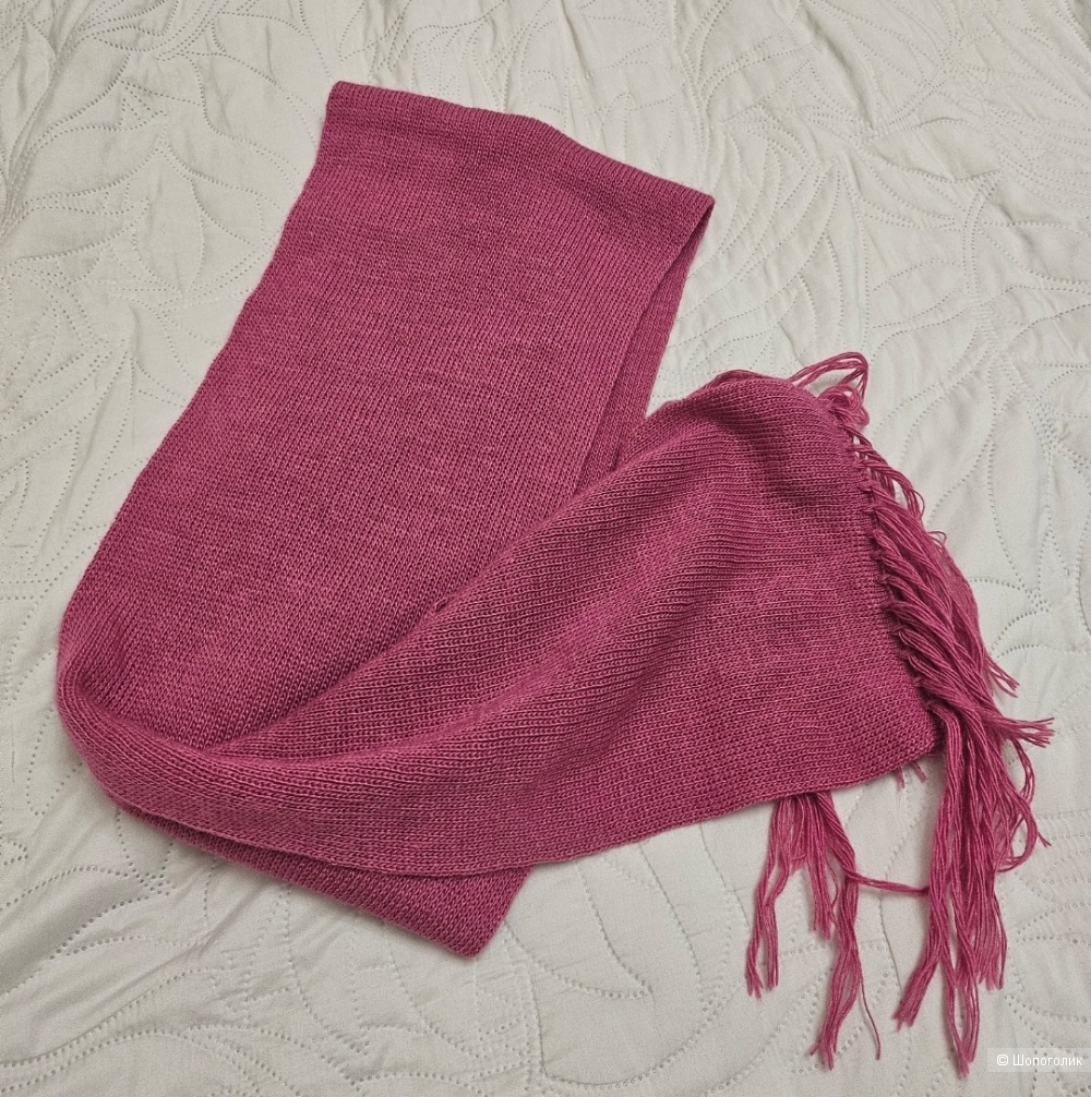 Теплый комплект: шапка-чепчик и шарф