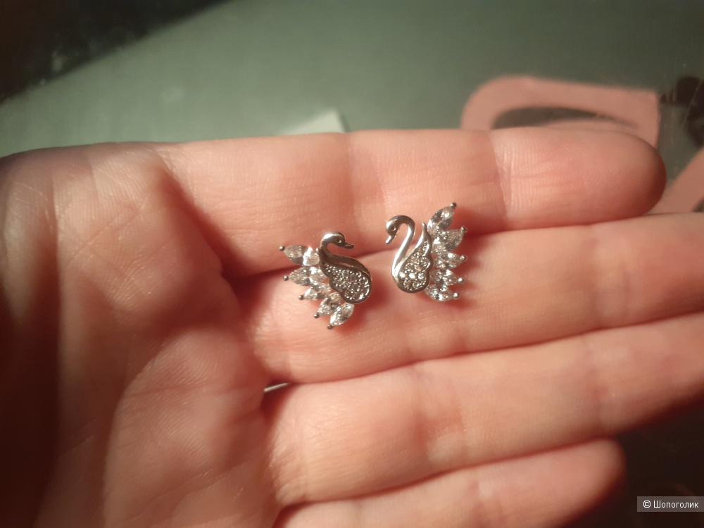 Серьги с цирконом