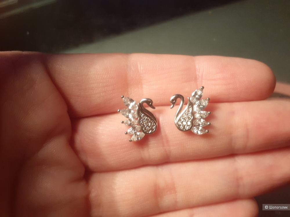 Серьги с цирконом