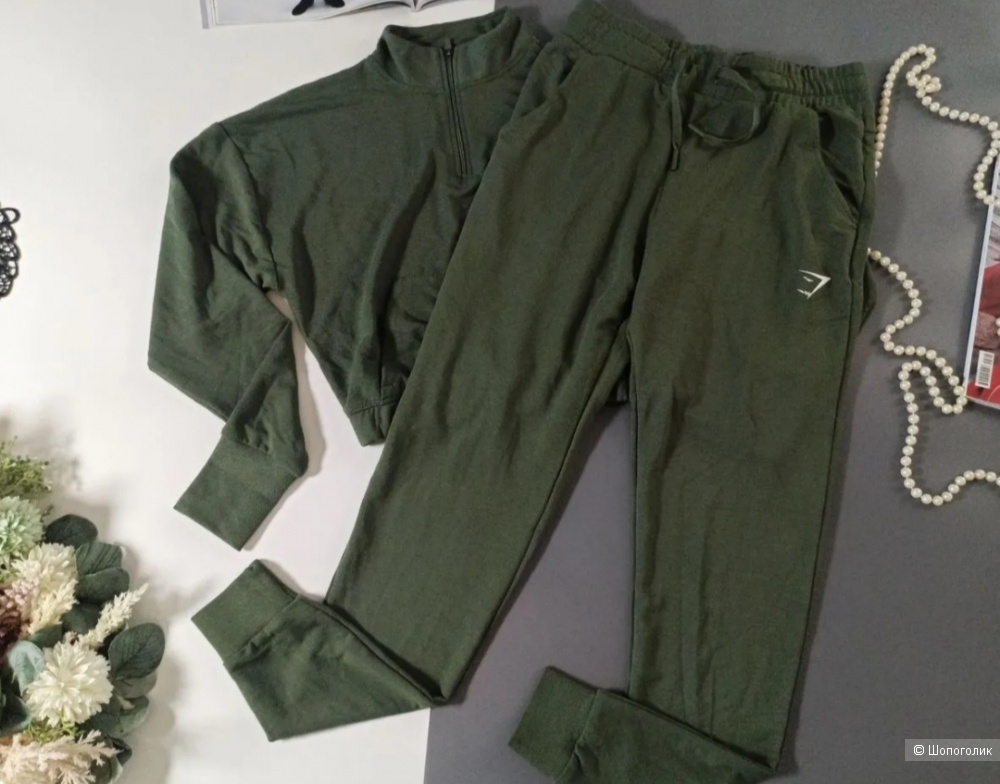 Gymshark    Спортивный костюм  40/42