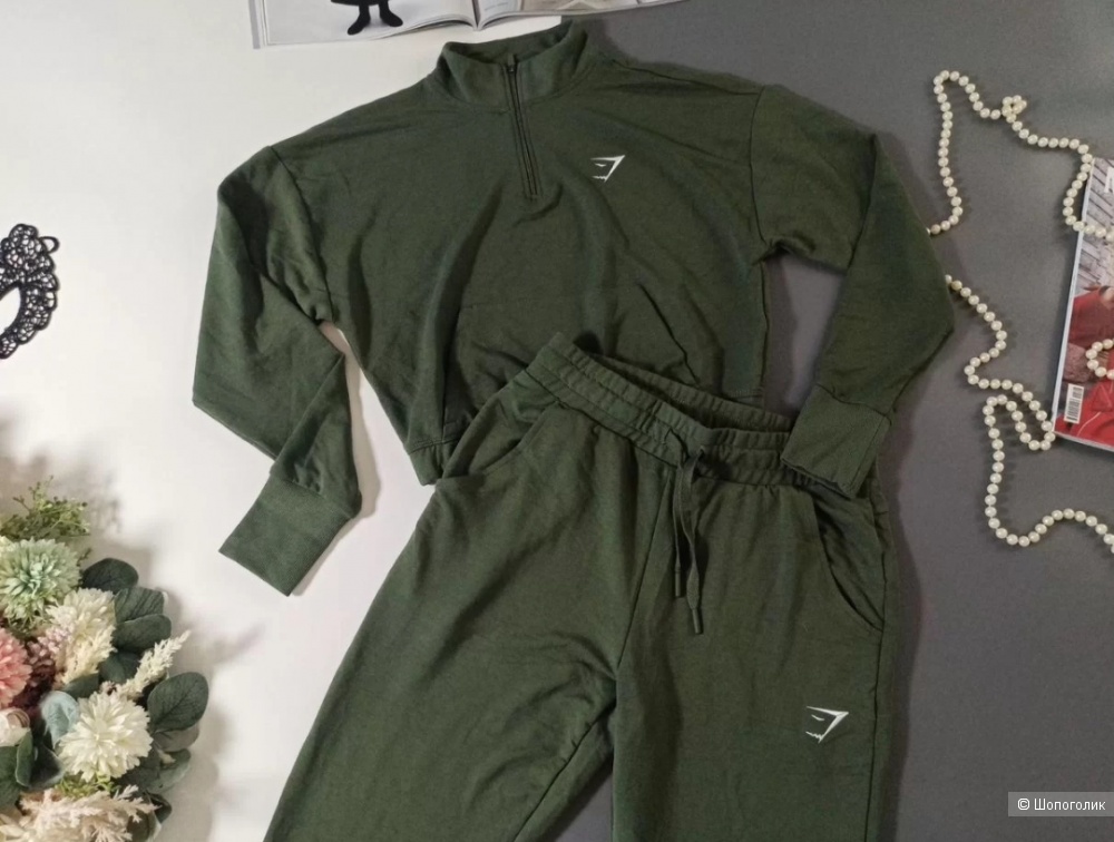 Gymshark    Спортивный костюм  40/42