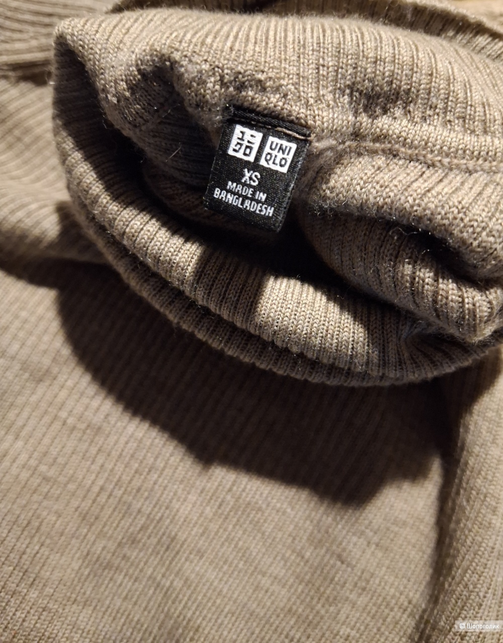 Шерстяная водолазка Uniqlo/42-44