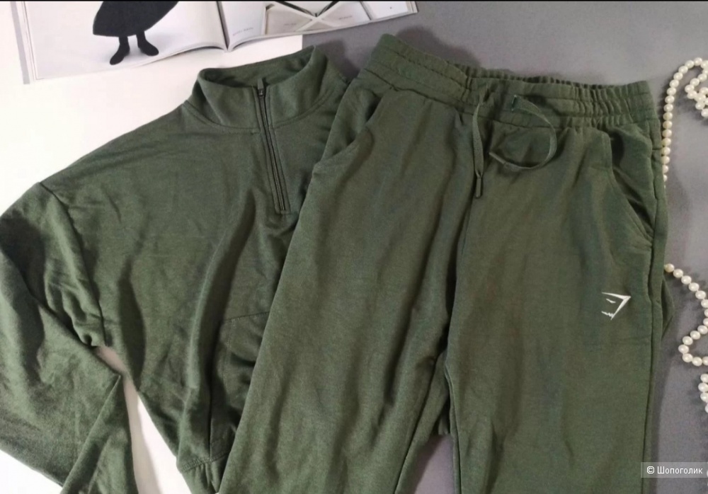 Gymshark    Спортивный костюм  40/42