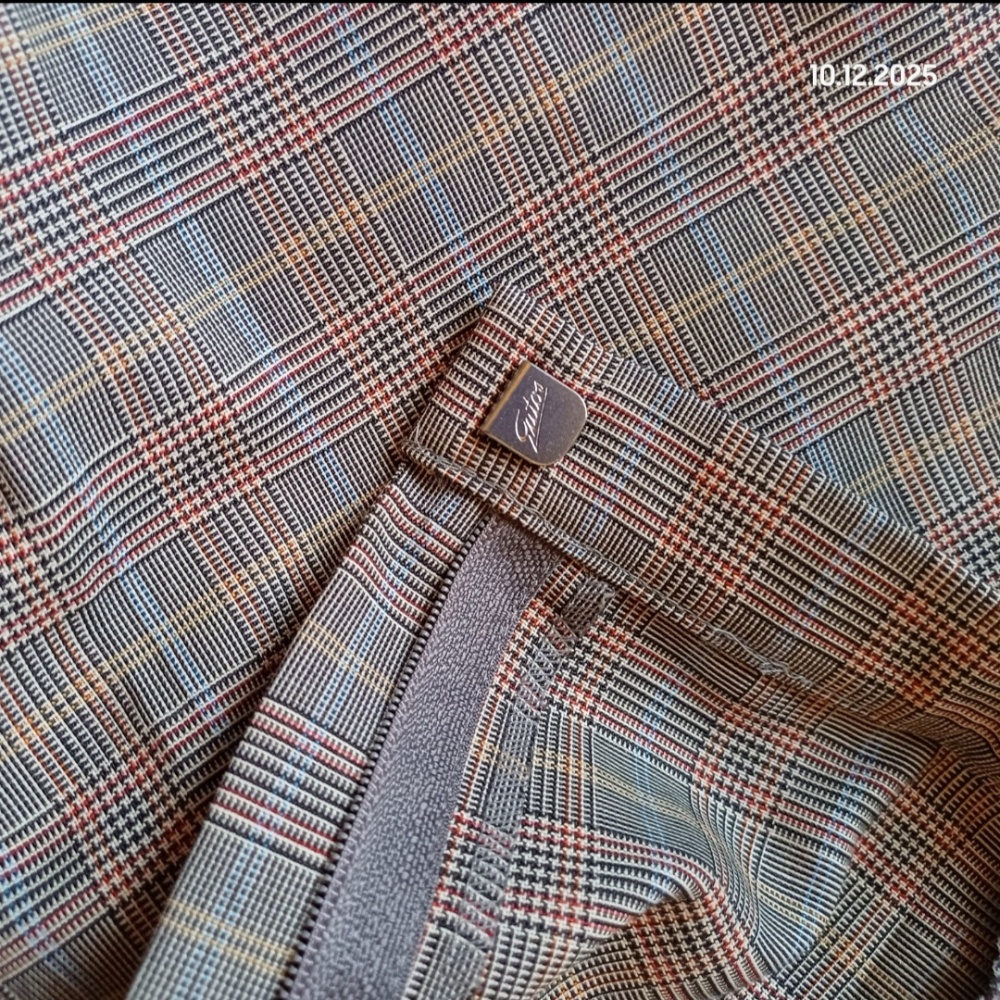 Шерстяные брюки Trevira, L