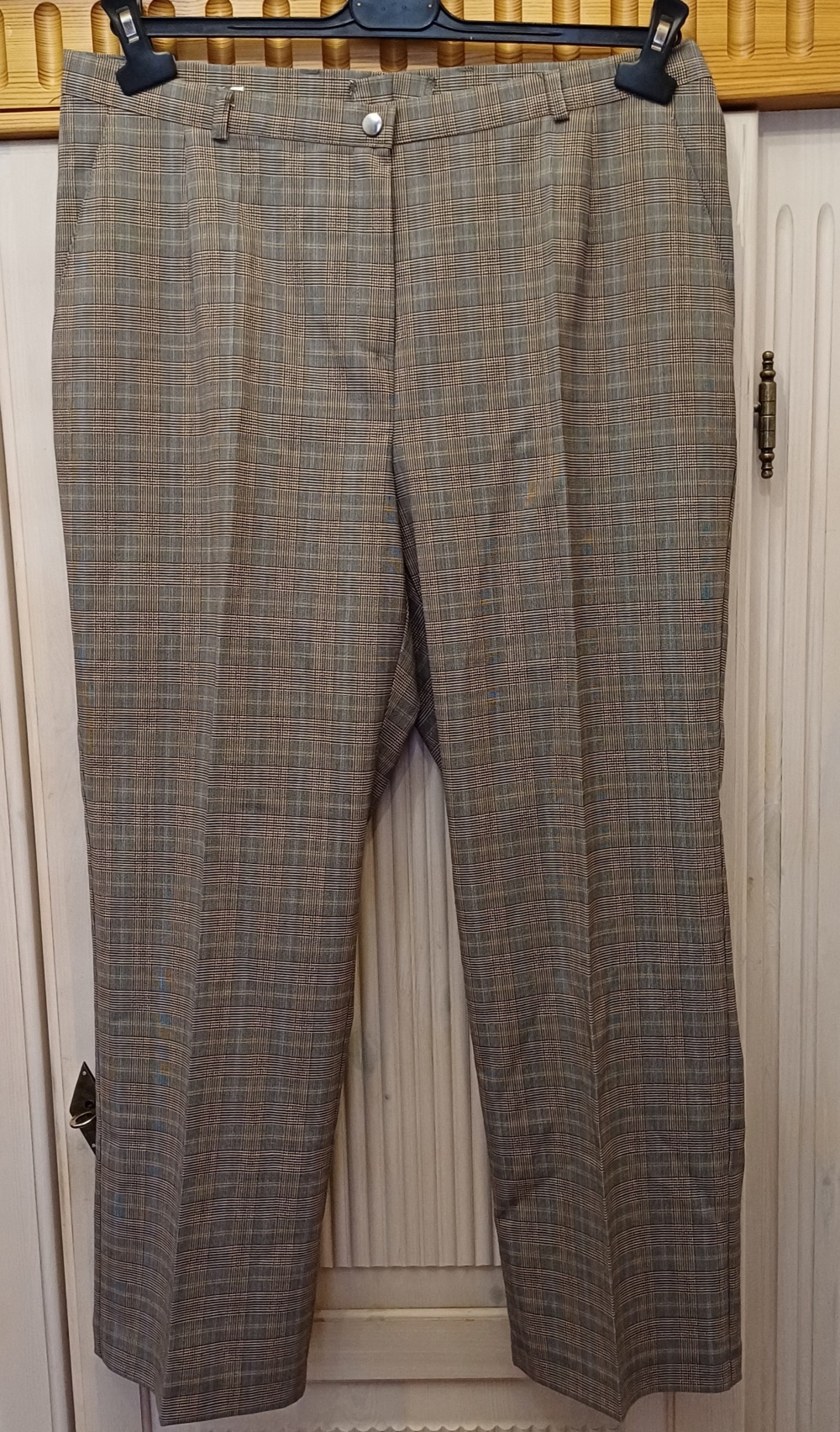 Шерстяные брюки Trevira, L