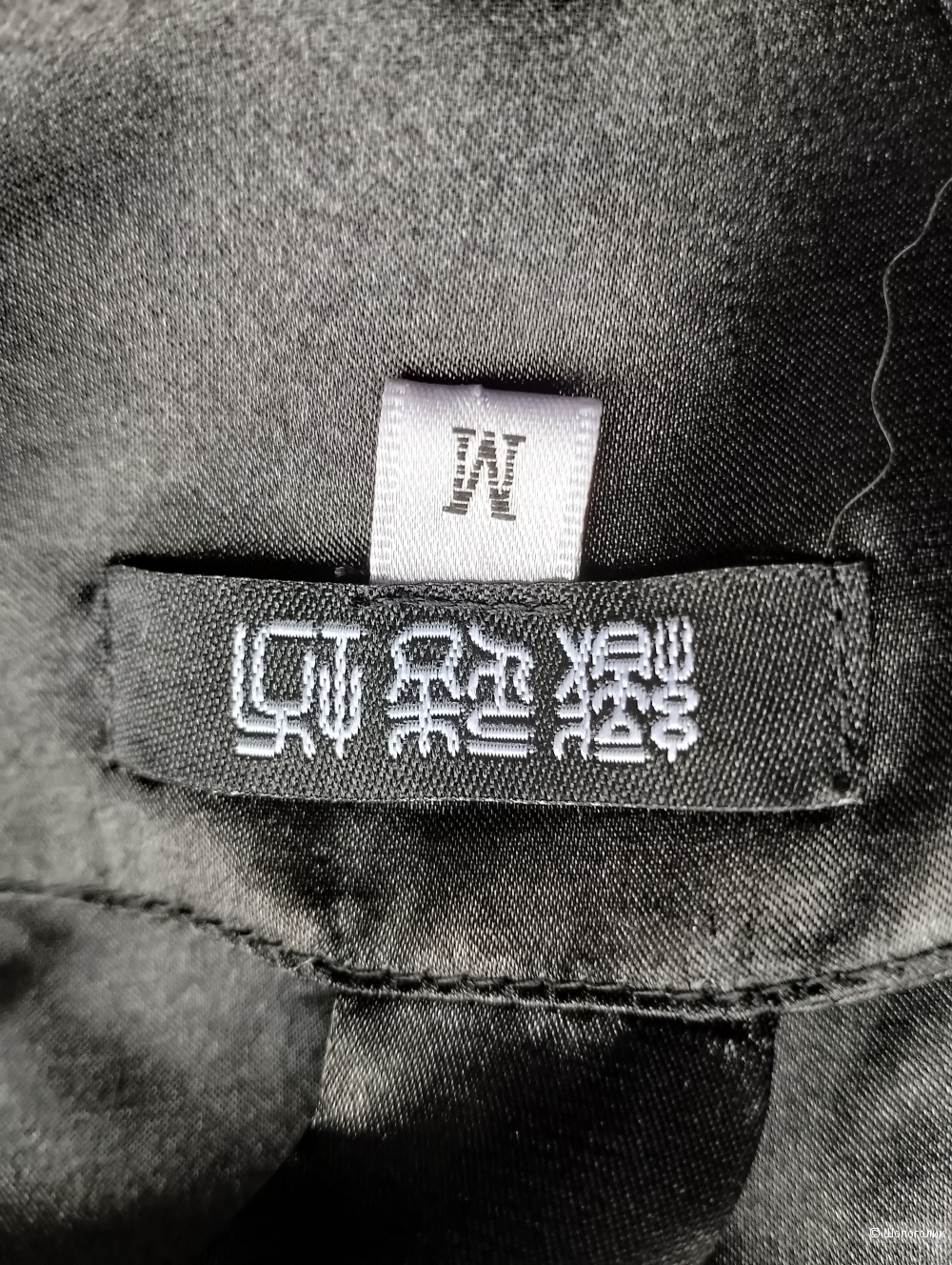 Шелковистое платье вечернее, M