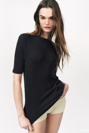Футболка Zara шерстяная , S-M