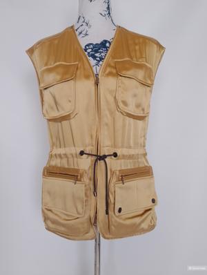 Жилет brunello cucinelli , Ит 42