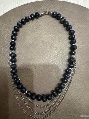 Украшение из жемчуга