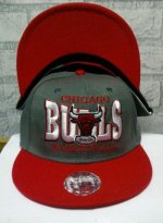 Bull-baseball-cap-flat-brim-cap-hiphop-hip-hop-cap-adjustable.jpg