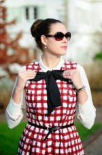 Check-dress-preppy-christmas-bow2.jpg