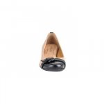 shoes_iaec1327945_01.jpg