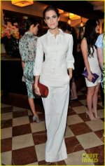 kim-kardashian-talks-about-struggling-to-get-pregnant-again-03[1].jpg