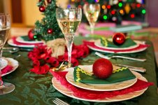 christmas-table-1909796_960_720.jpg