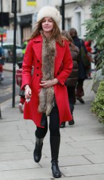 Trinny+in+red+JqHfdcnh_V0l.jpg