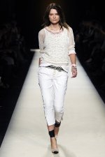 SPRING 2011 RTW 17.jpg